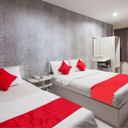 Hotel Pulai Ипох Екстериор снимка